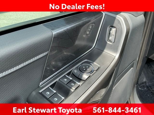 Used 2022 Gray Ford XLT image 25