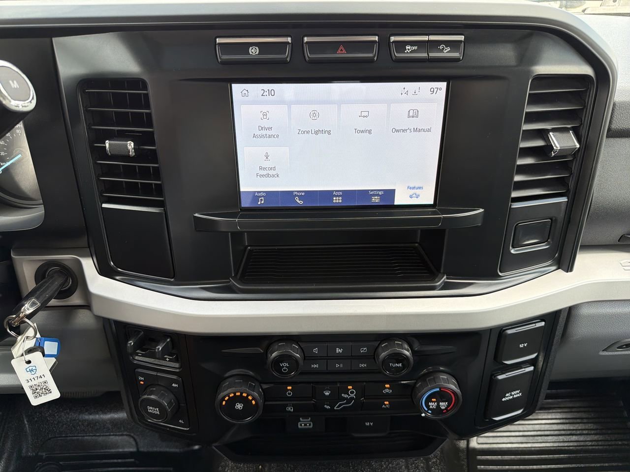 Used 2023 Oxford White Ford XLT image 18