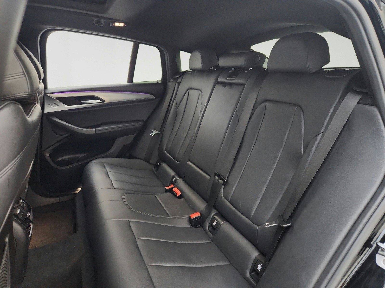 Used 2020 Jet Black BMW xDrive30i image 32