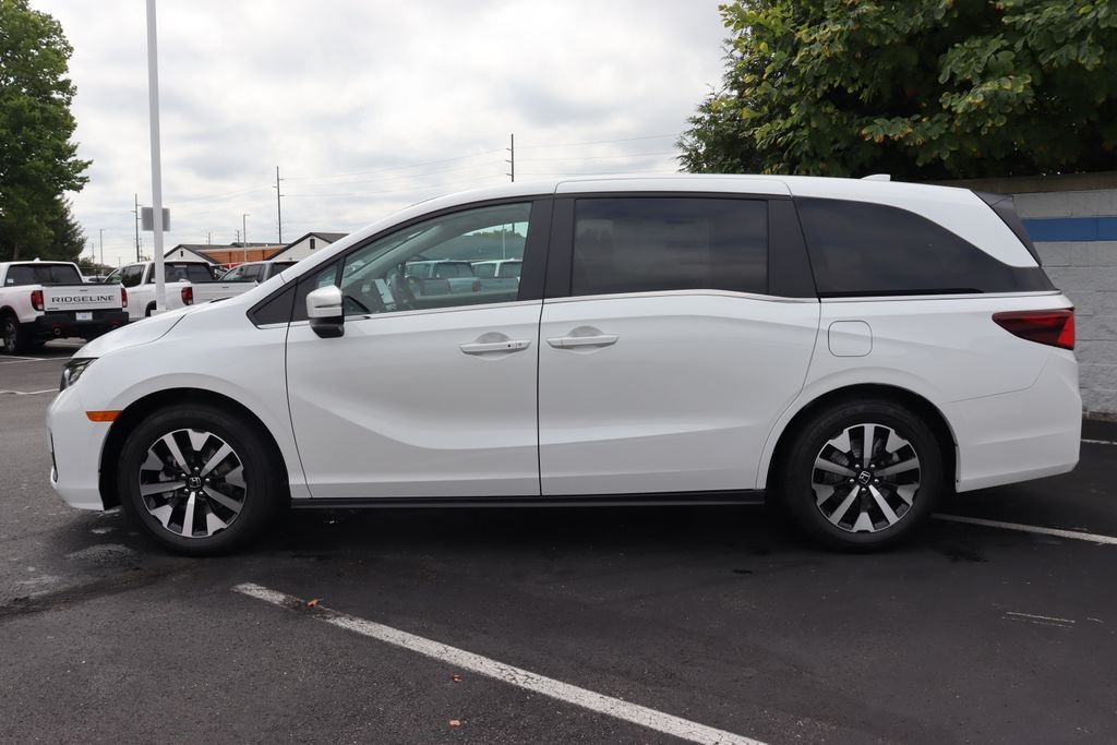 New 2026 Platinum White Pearl Honda EX-L image 2