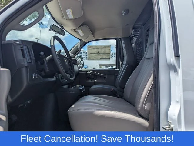 2025 Chevrolet Express Cargo Work Van - Photo 24