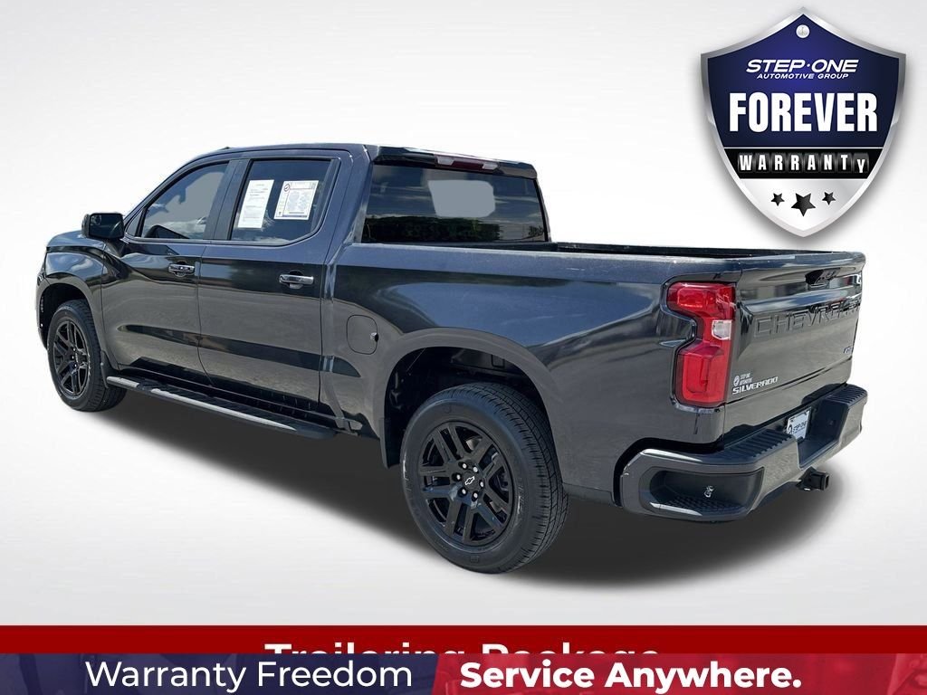Used 2023 Gray Chevrolet RST image 5