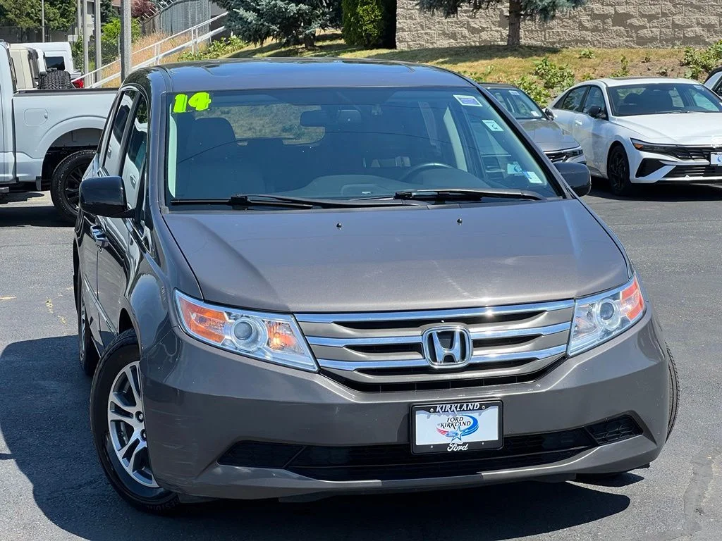 2013 Honda Odyssey EX-L w/DVD Rear Entertainment System's photo
