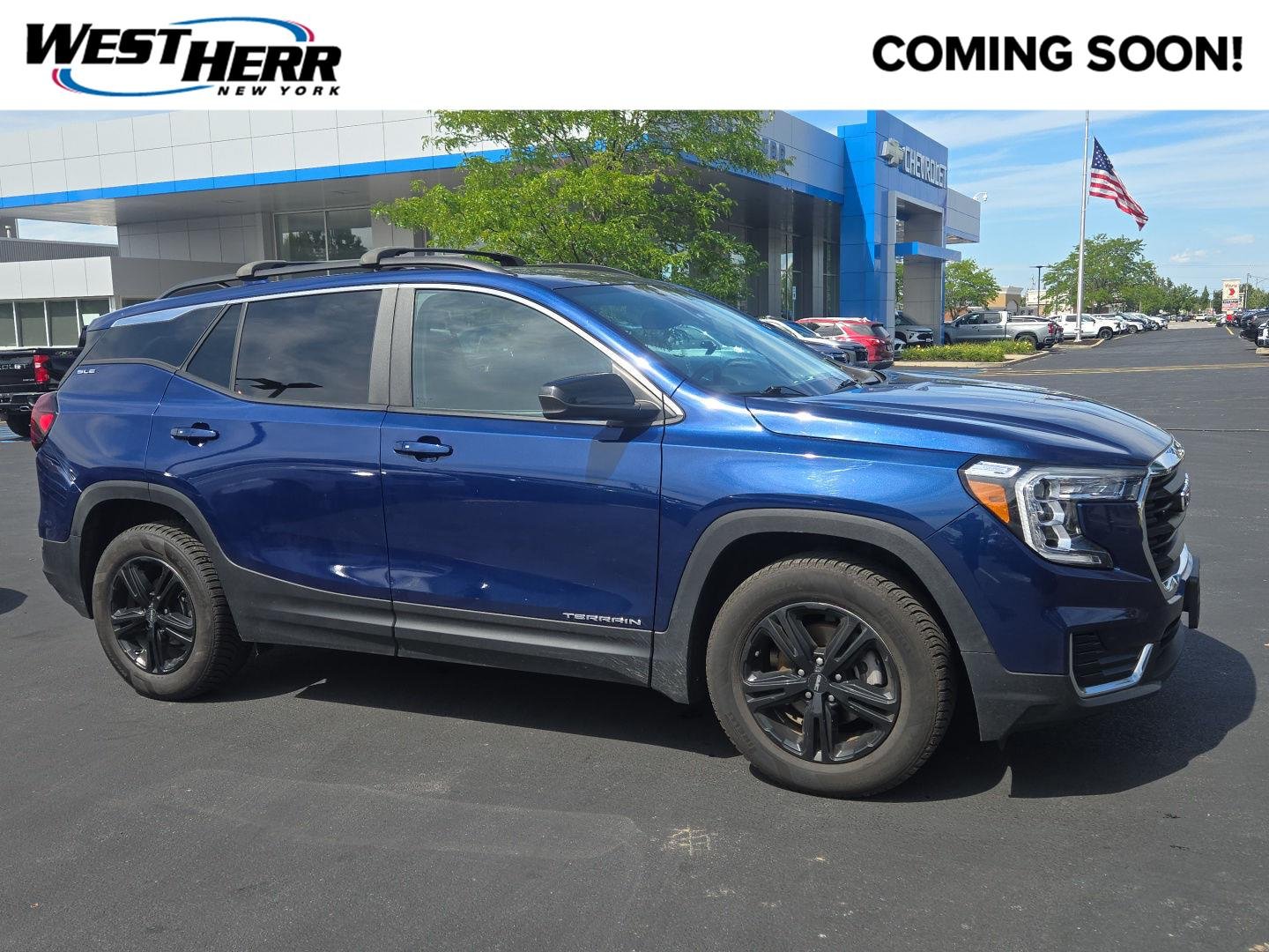 Used 2023 Marine Metallic GMC SLE image 1