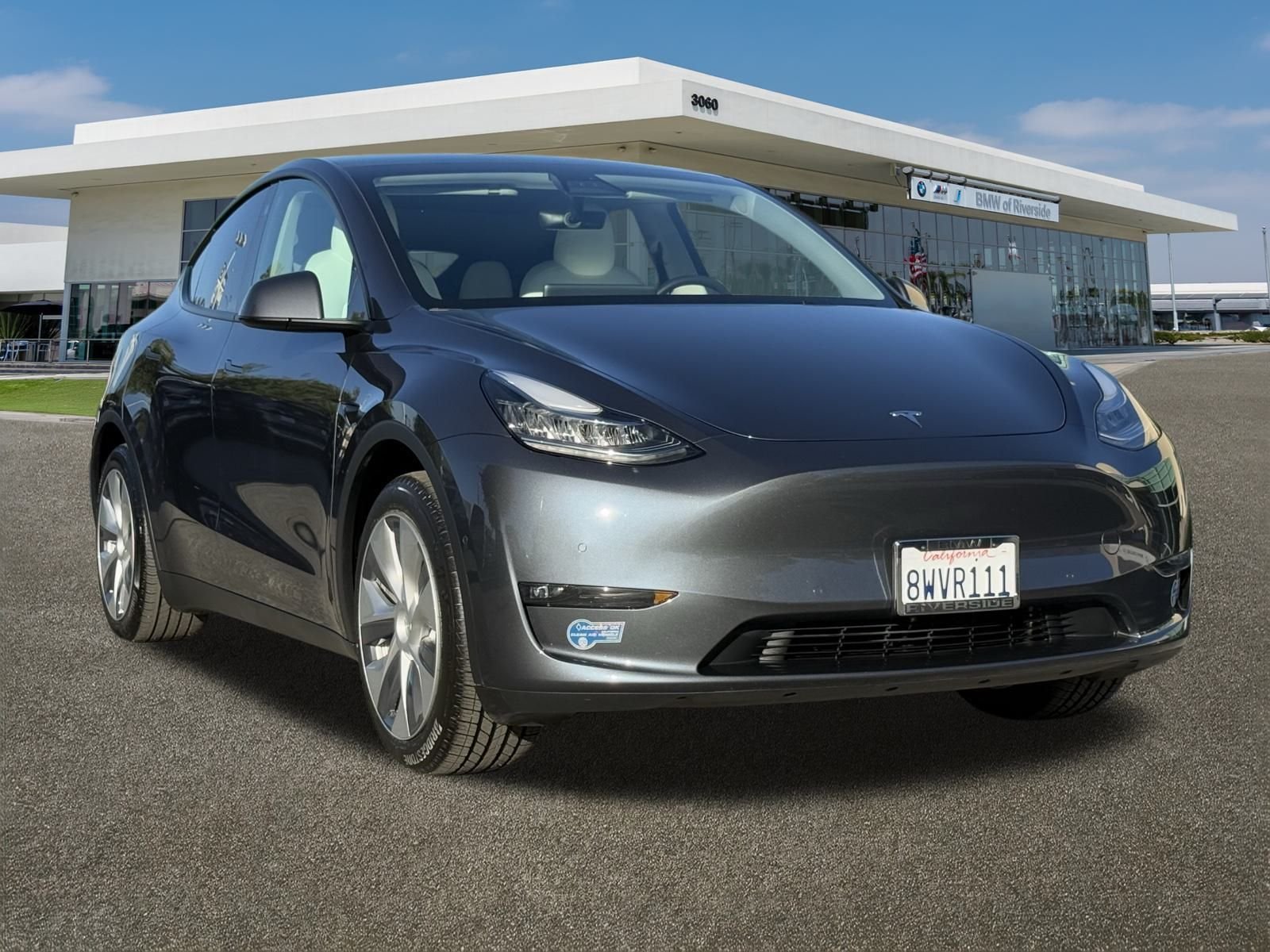 Used 2021 Tesla Model Y Long Range with VIN 5YJYGDEE2MF212626 for sale in Riverside, CA