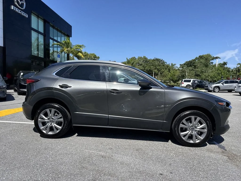 Used 2021 Machine Gray Metallic Mazda Premium image 23