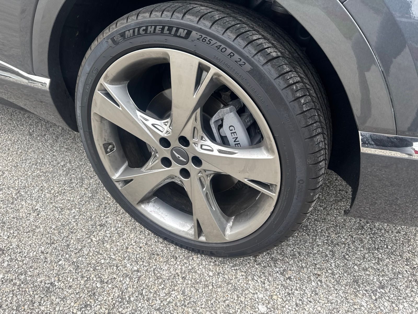 Certified Used 2023 Gray Genesis 2.5T image 4
