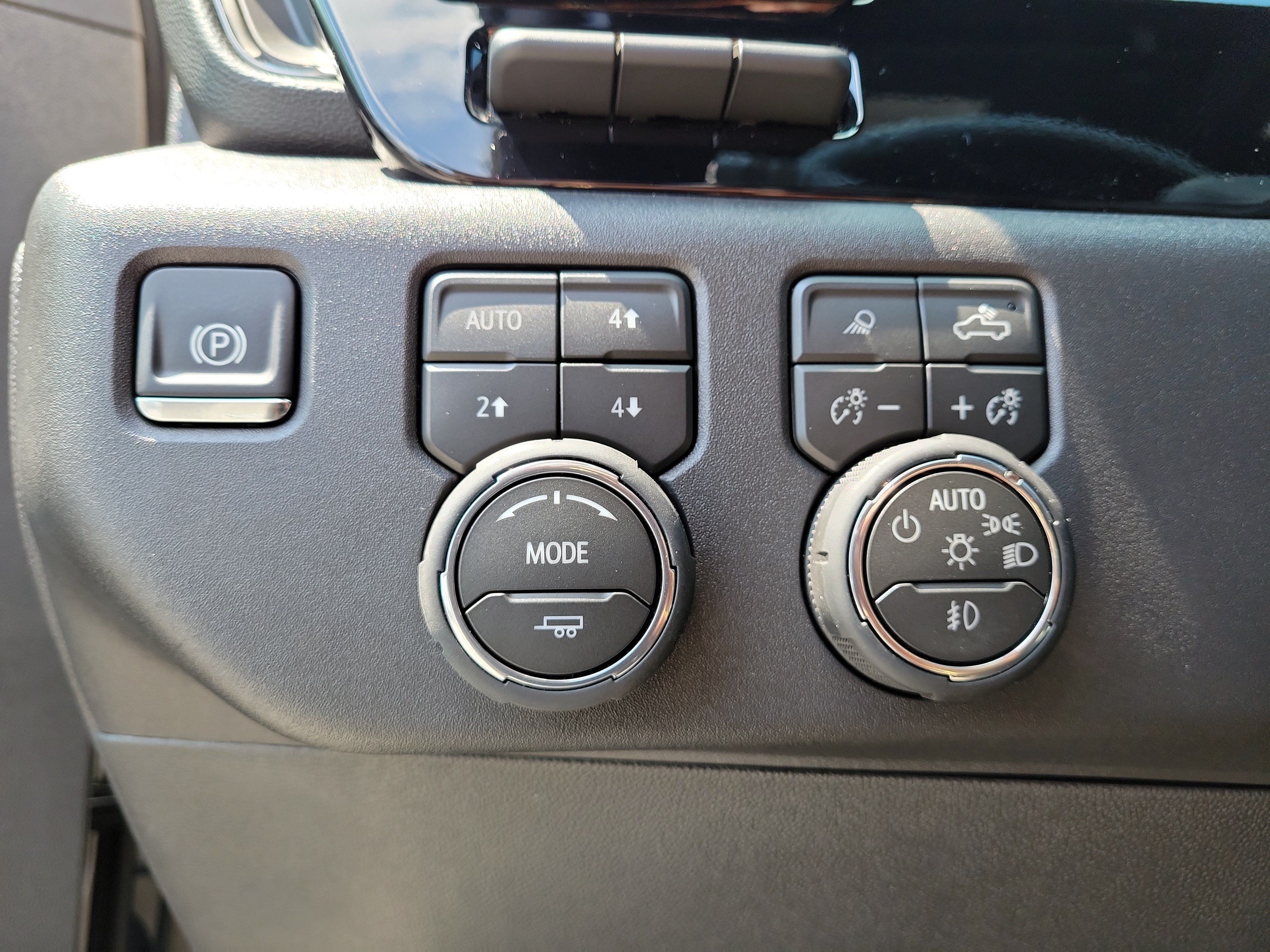 Used 2026 White Sands Chevrolet ZR2 image 21