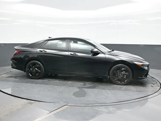 New 2026 Black Hyundai SEL Sport image 8