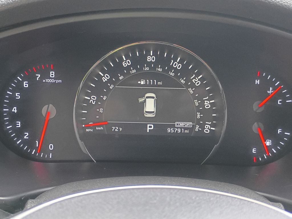 Used 2019 Snow White Pearl Kia SX Limited image 21