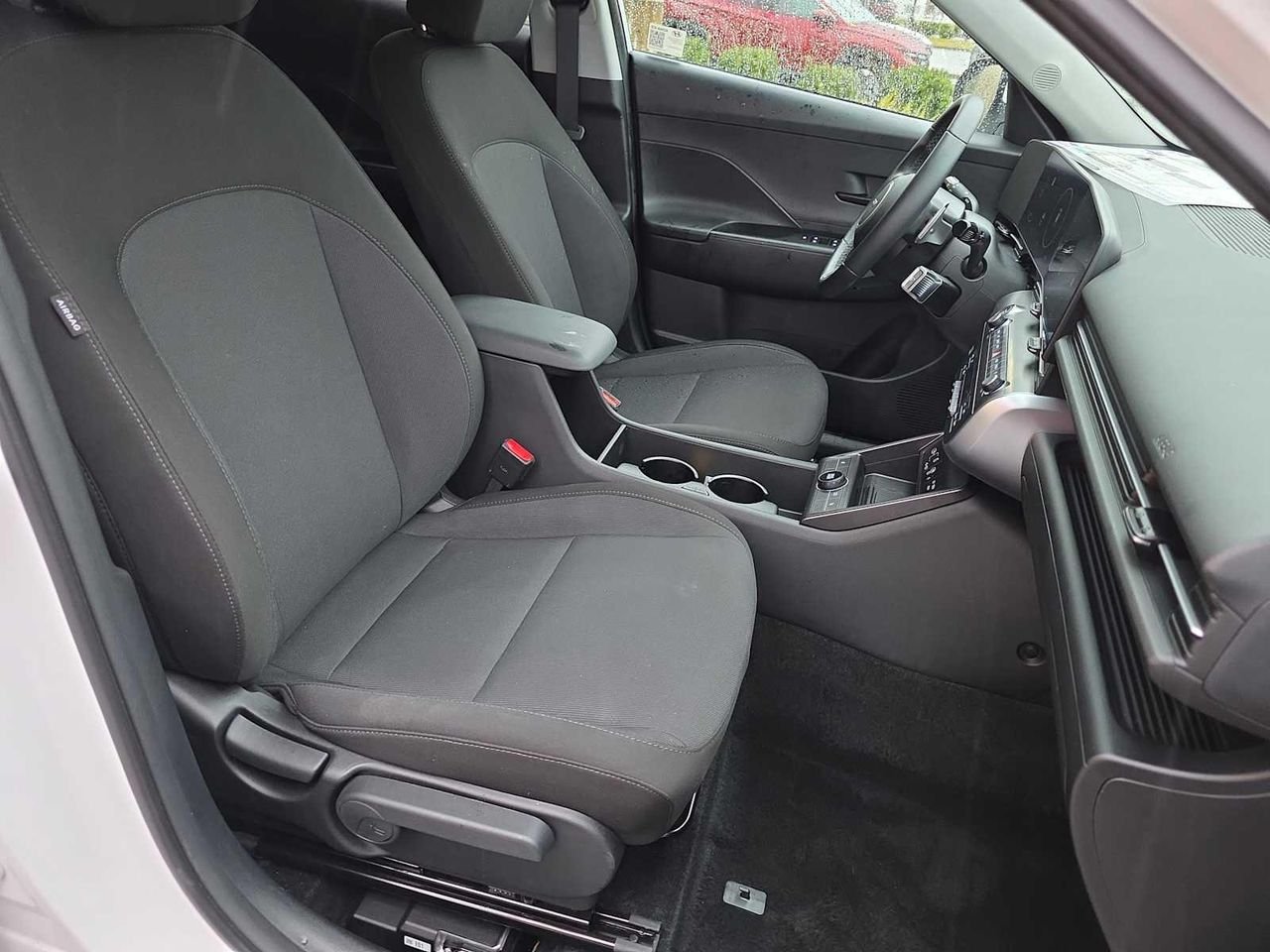 2025 Hyundai Kona SEL Convenience - Photo 22