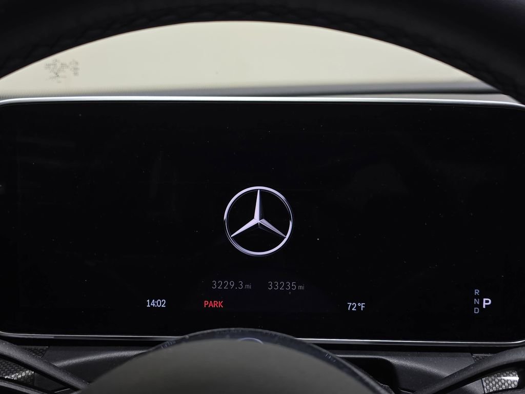 Used 2022 Gold Mercedes-Benz C 300 image 21