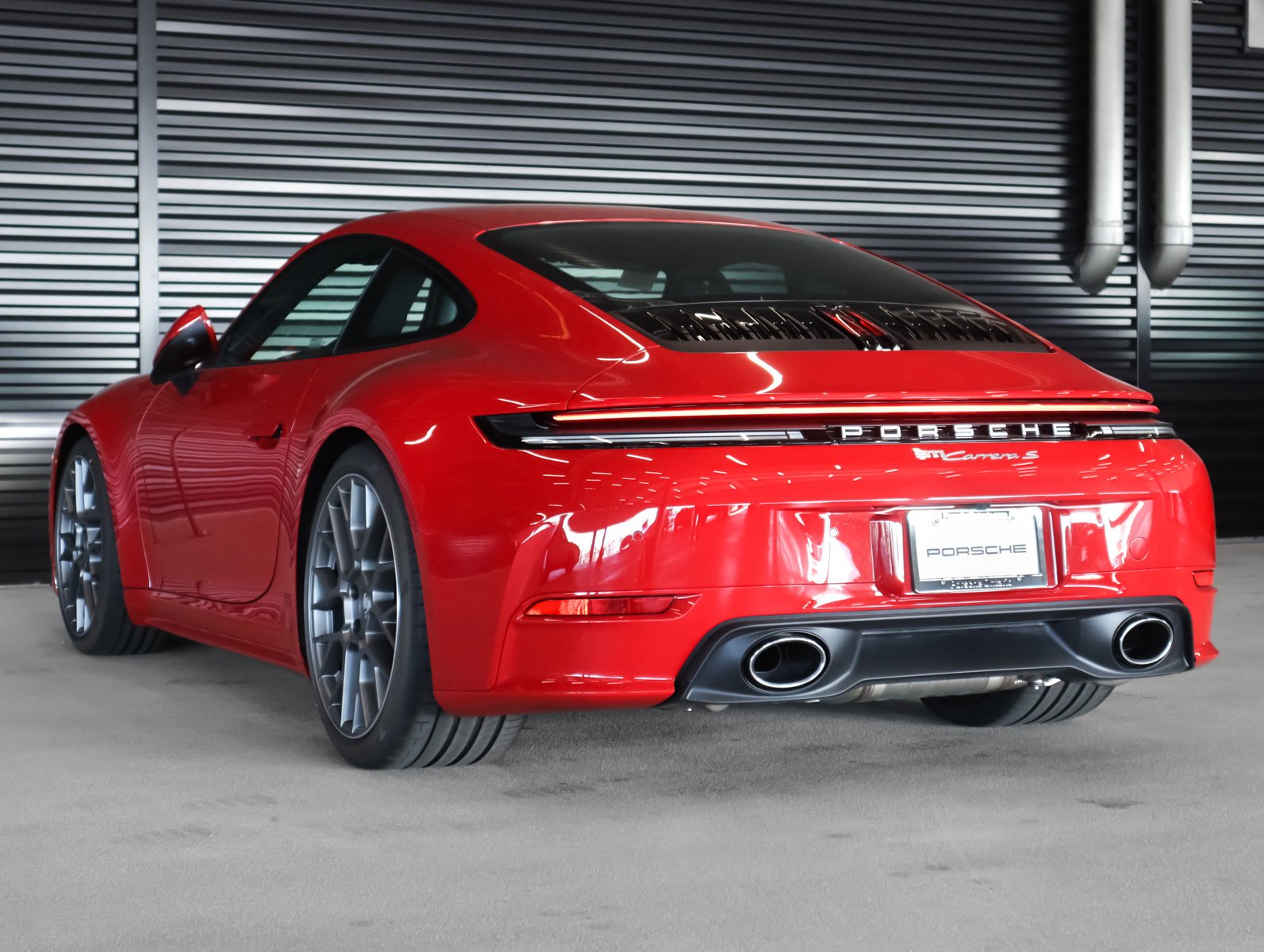2025 Porsche 911 S - Photo 3