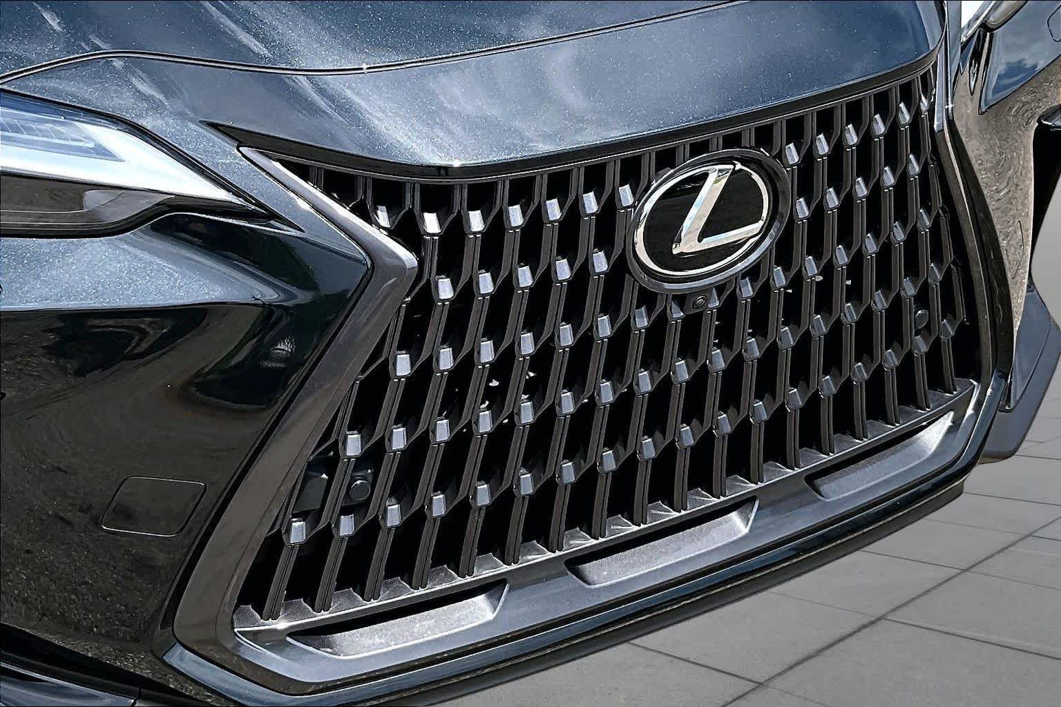 Used 2025 Caviar Lexus Luxury image 30