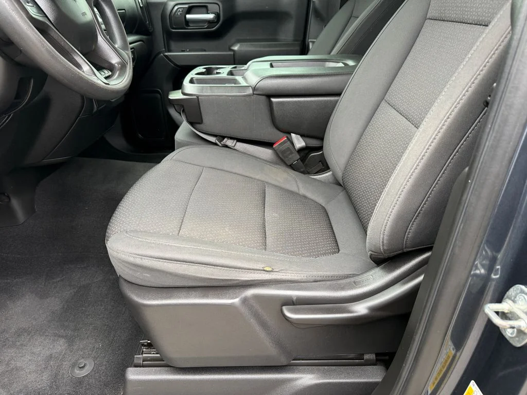 Used 2020 Gray Chevrolet Custom image 25