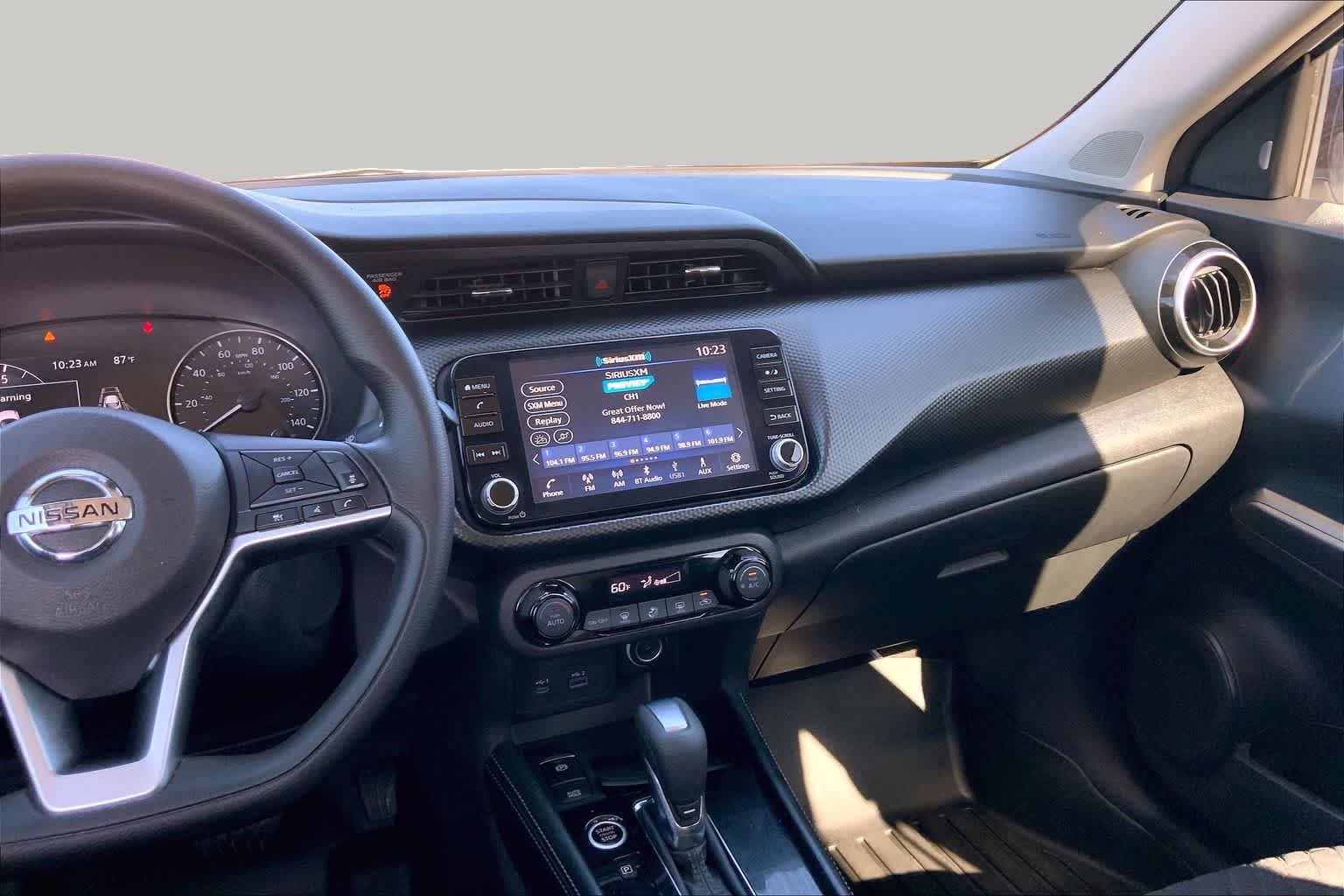 Used 2021 Aspen White/Super Black Nissan SV image 7