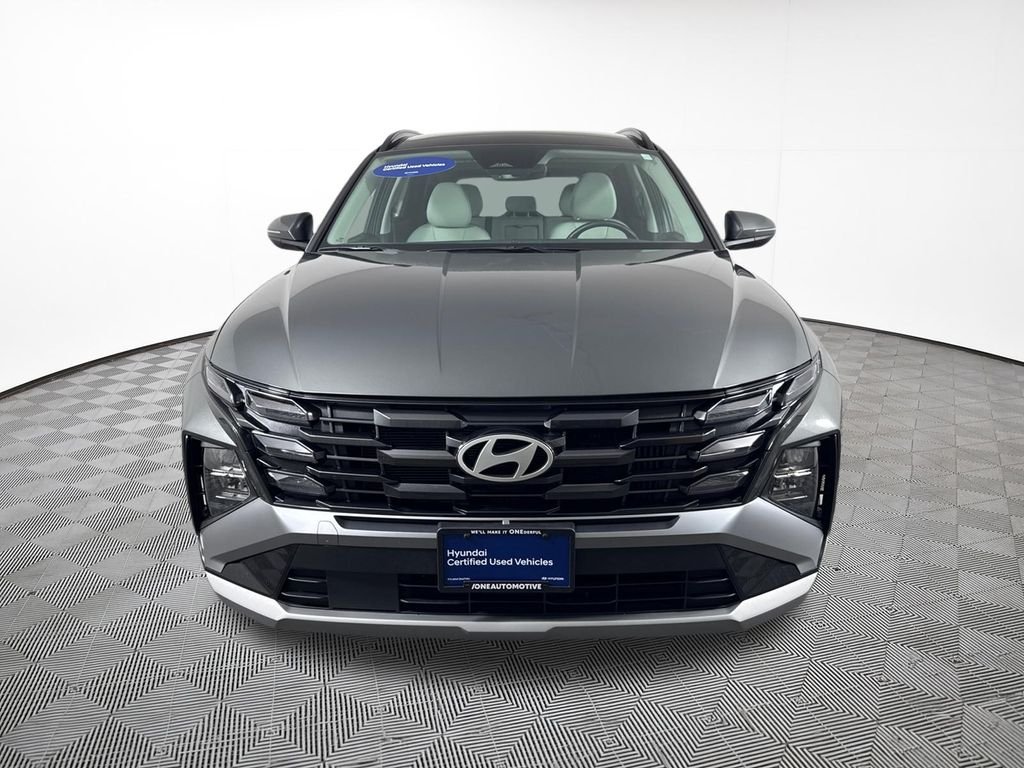 Certified Used 2025 Gray Hyundai SEL Convenience image 3