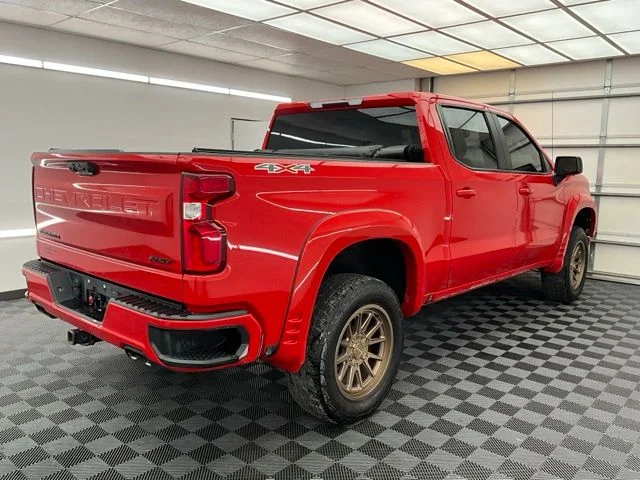 Used 2023 Red Chevrolet RST image 22