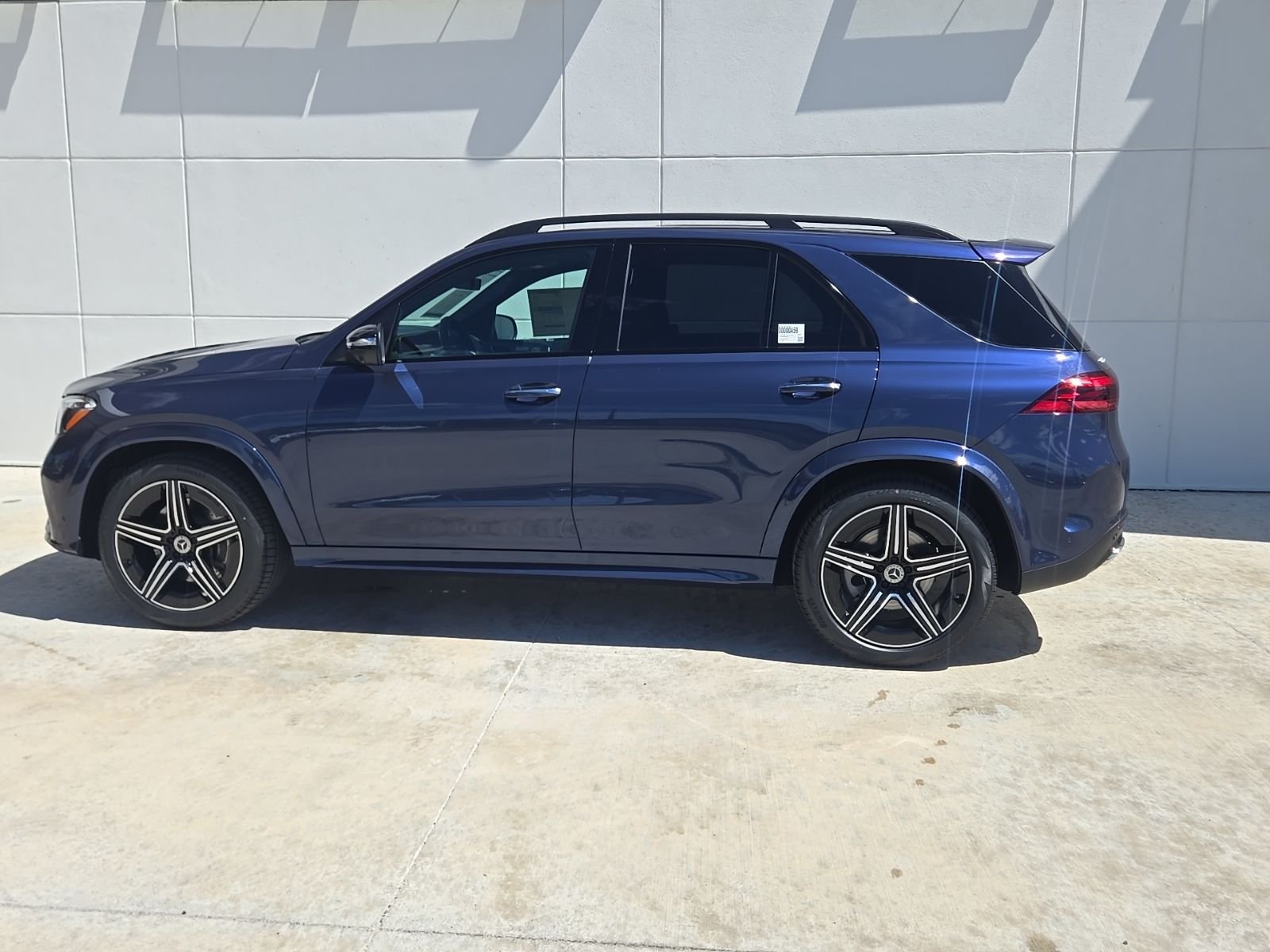 New 2026 Twilight Blue Metallic Mercedes-Benz GLE 350 image 12