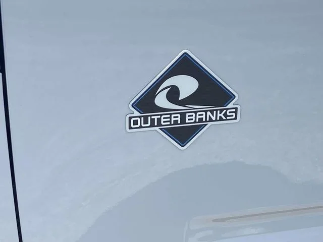 New 2026 White Ford Outer Banks image 7