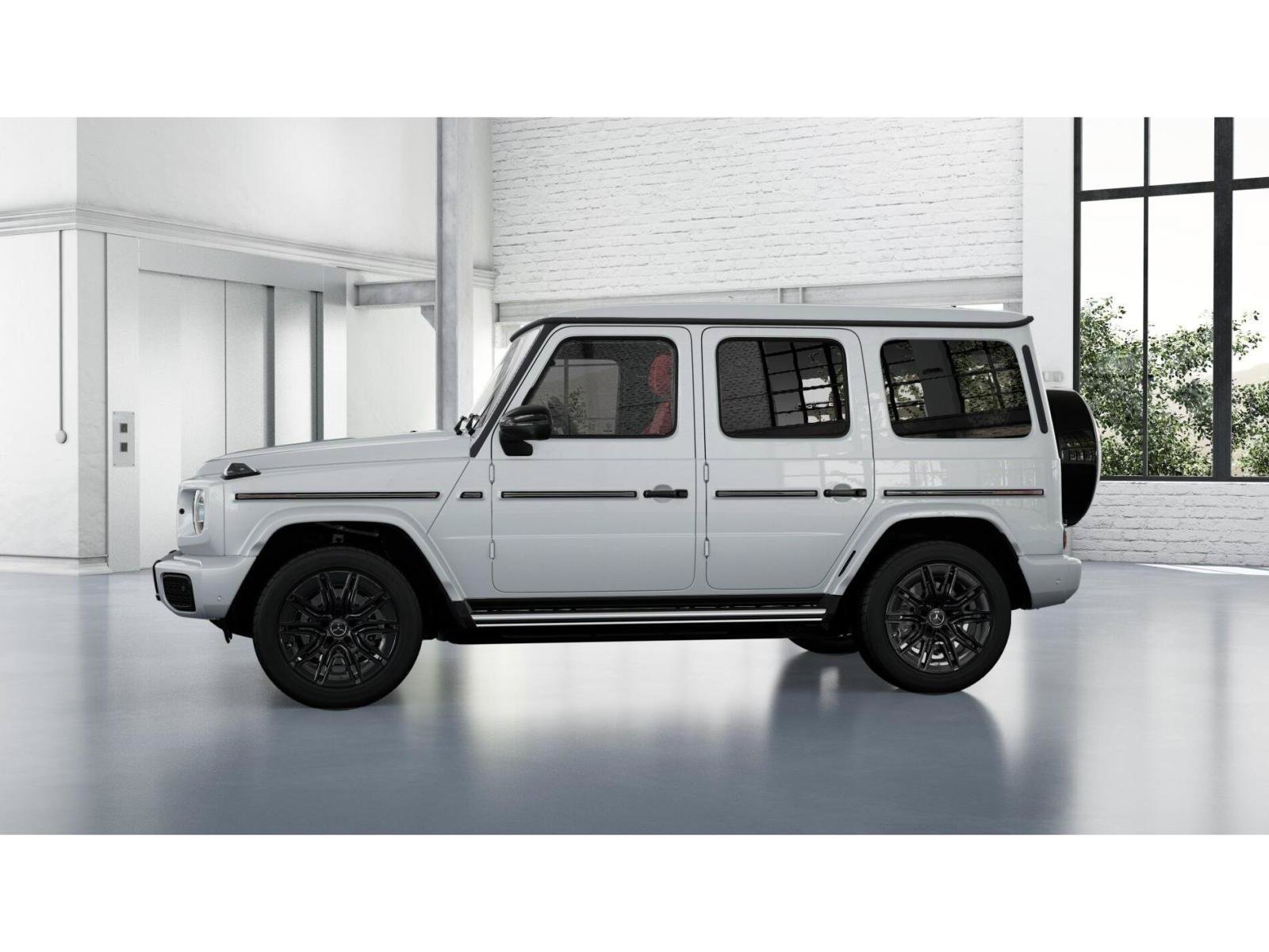 New 2027 MANUFAKTUR Moonlight White Metallic Mercedes-Benz G 580 image 35