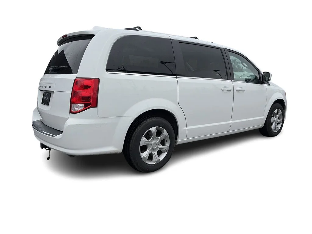 Used 2019 Bright White Dodge Crew Dilawri Certified   No Accidents   Regularly image 15