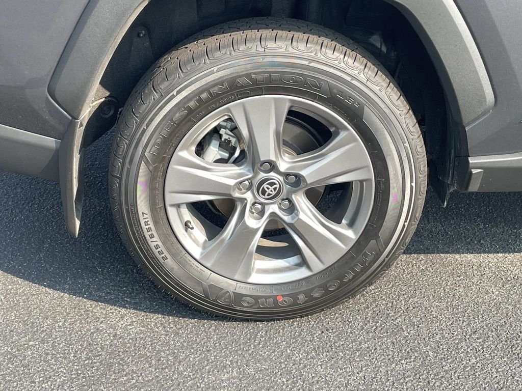 Used 2025 Gray Toyota XLE image 9
