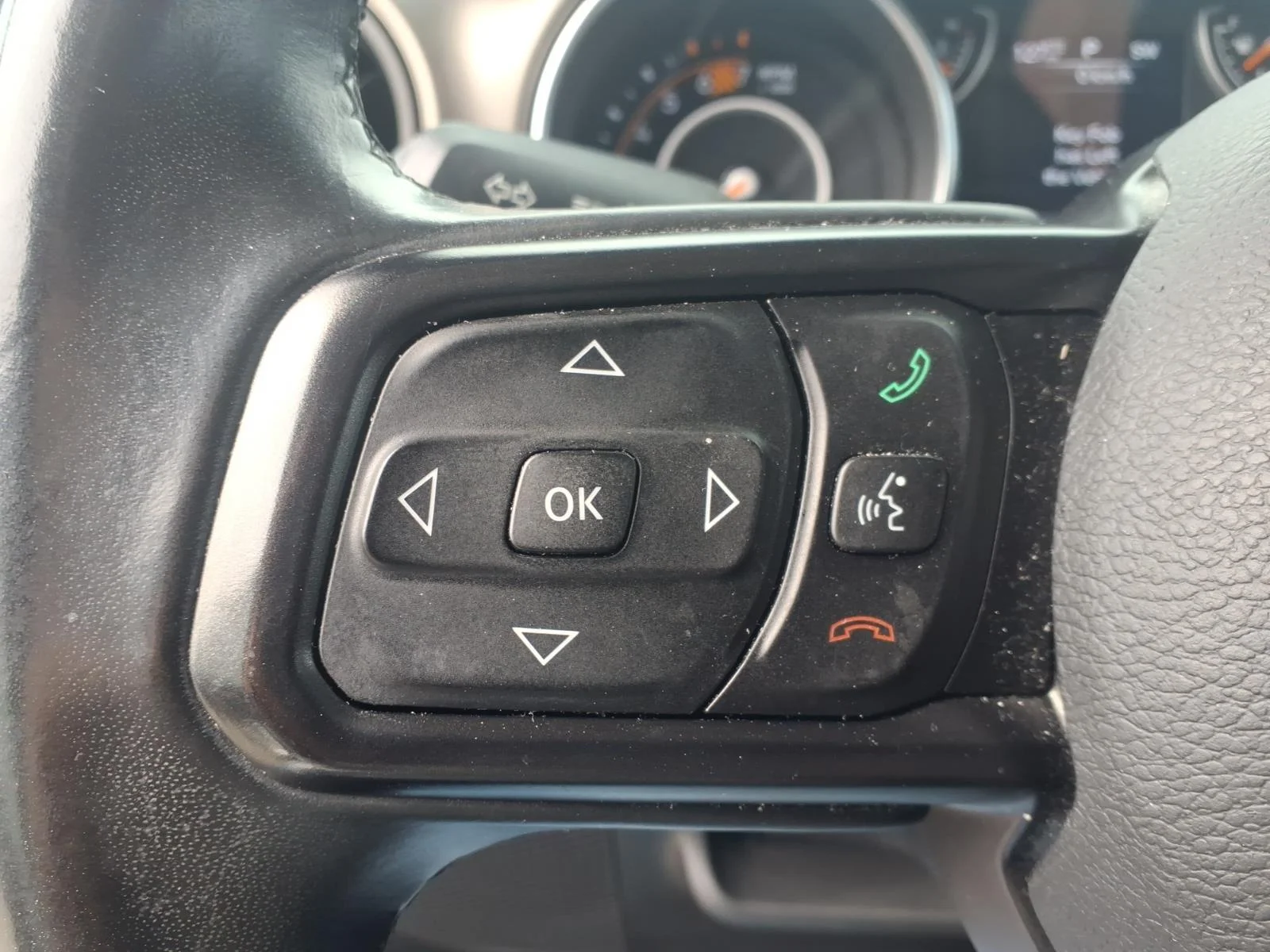 Used 2018 Black Jeep SPORT S 4X4 image 17
