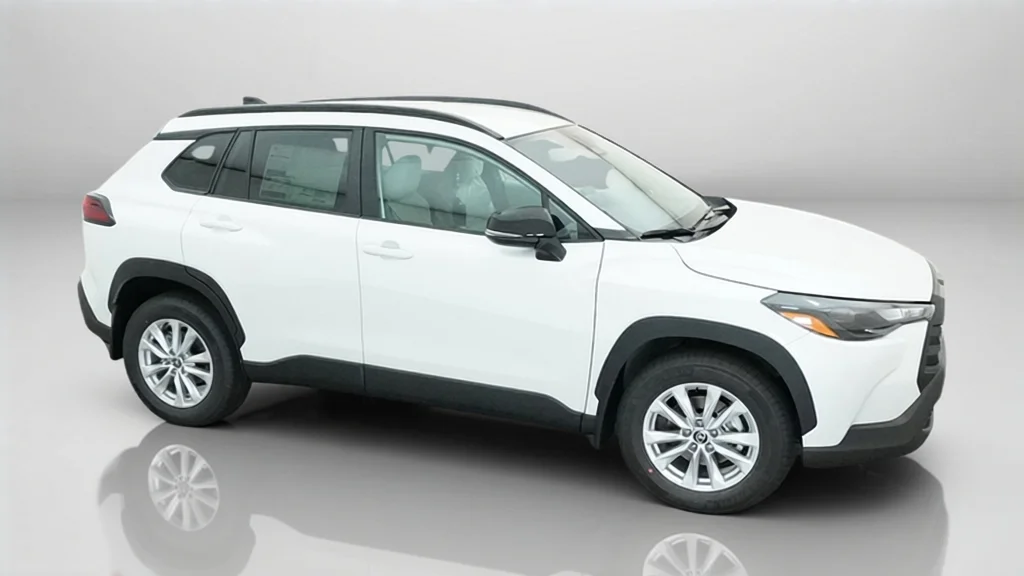 New 2026 Wind Chill Pearl Toyota LE image 6