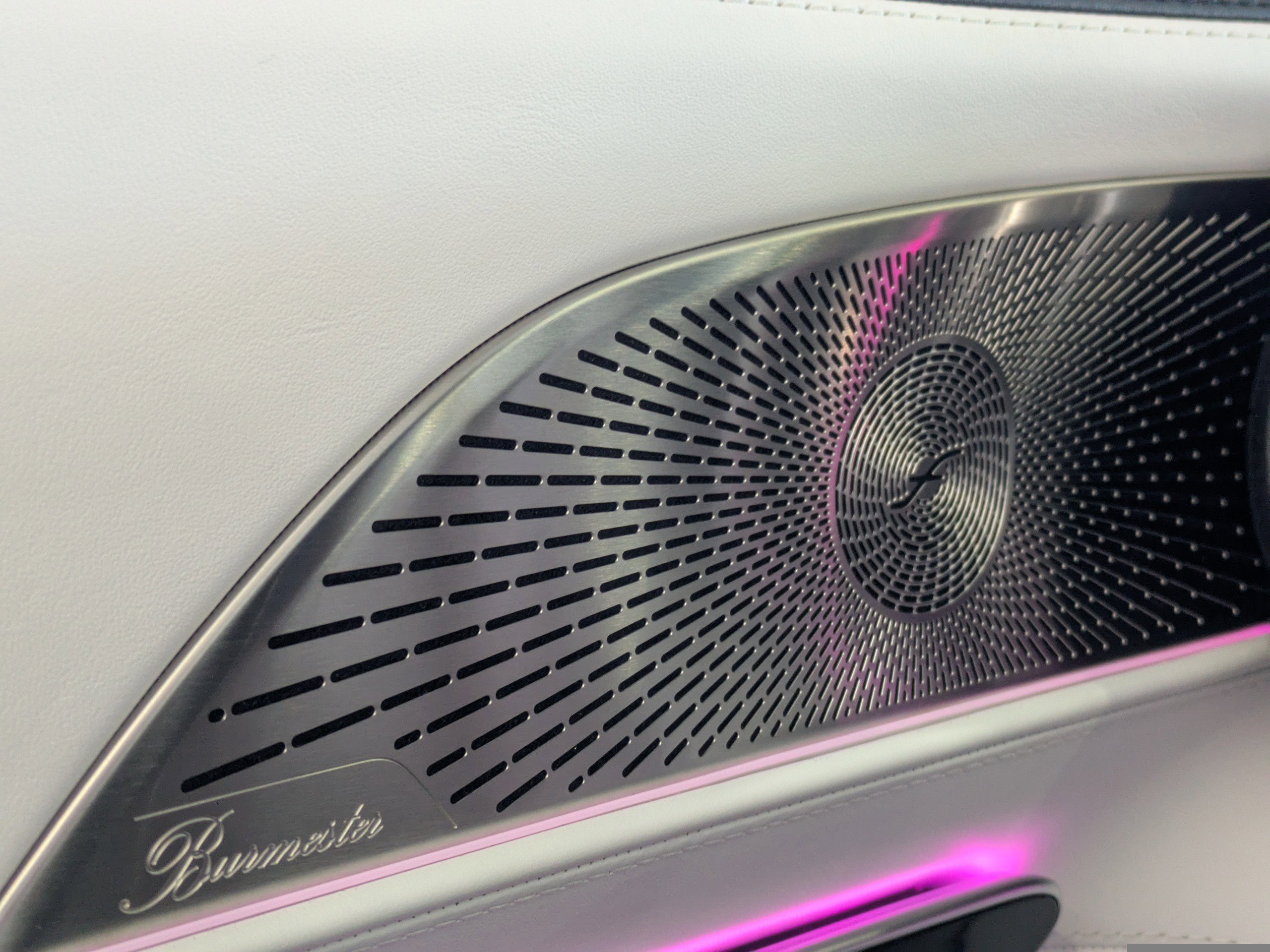 New 2026 MANUFAKTUR moonlight white magno (White Ambiance) Mercedes-Benz Maybach SL 680 Monogram Series image 58
