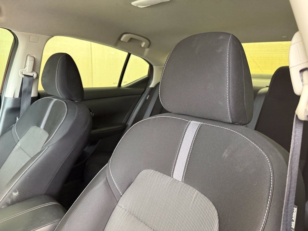 Used 2020 Rosewood Nissan SV image 14