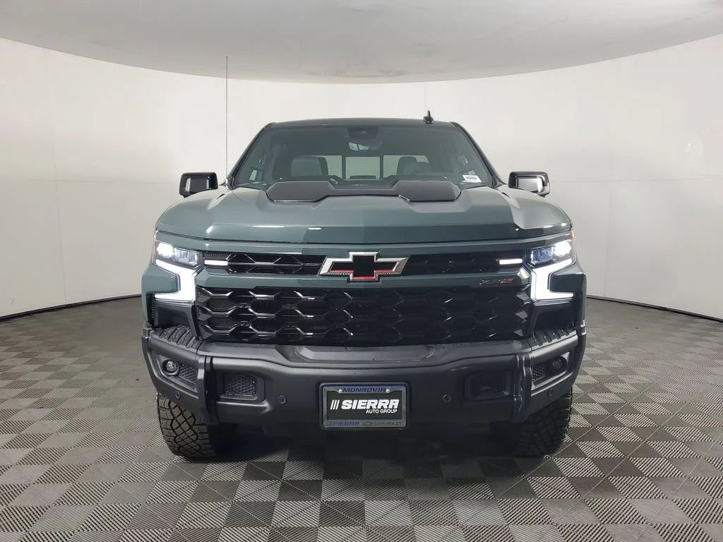 2026 Chevrolet Silverado 1500 ZR2 - Photo 9