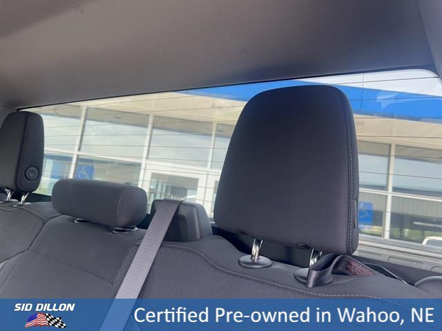 Used 2024 Summit White Chevrolet LT image 18
