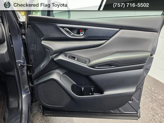 Used 2023 Magnetite Gray Metallic Subaru Onyx Edition image 43