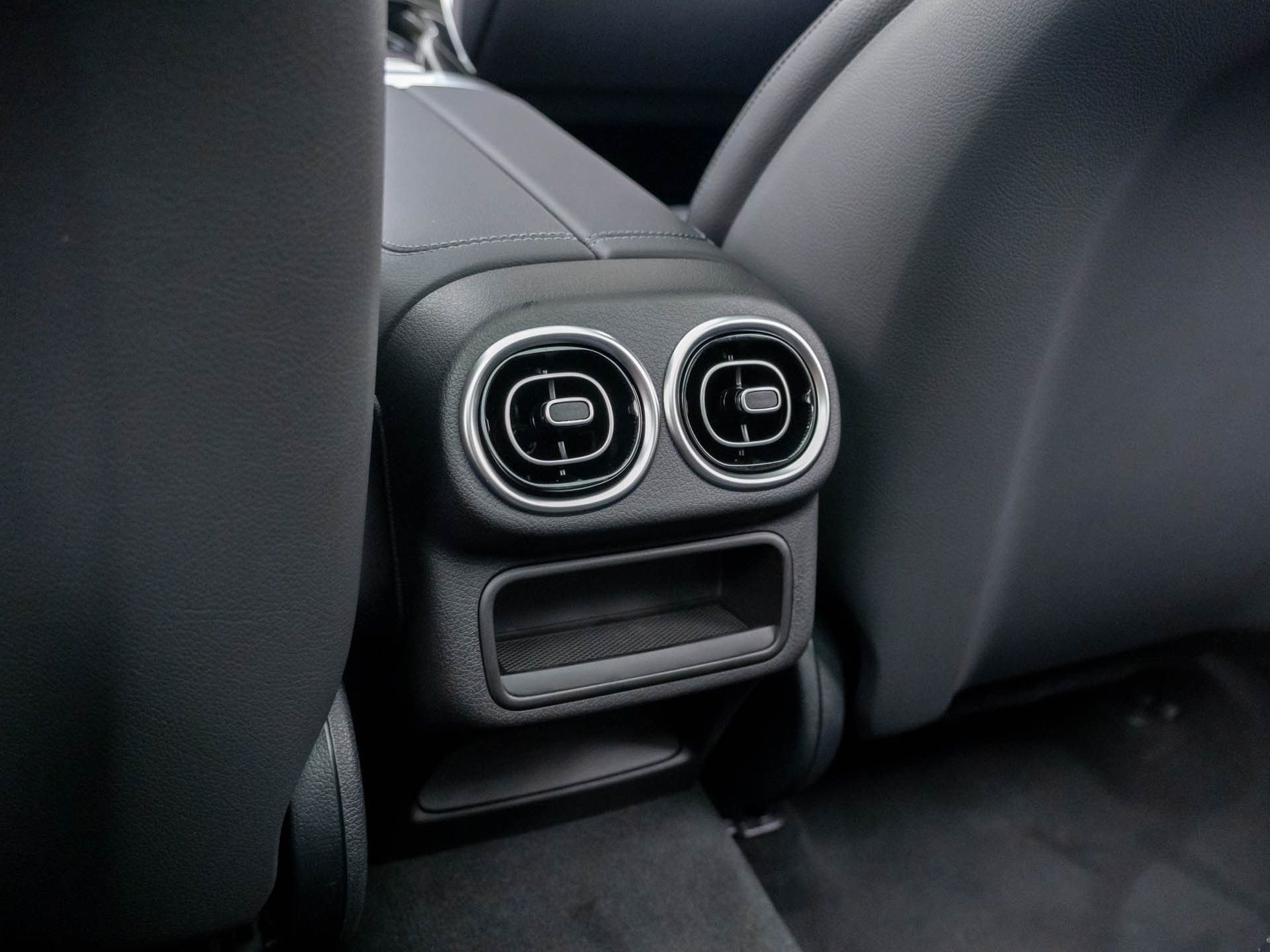 New 2027 Black Mercedes-Benz GLC 300 image 20