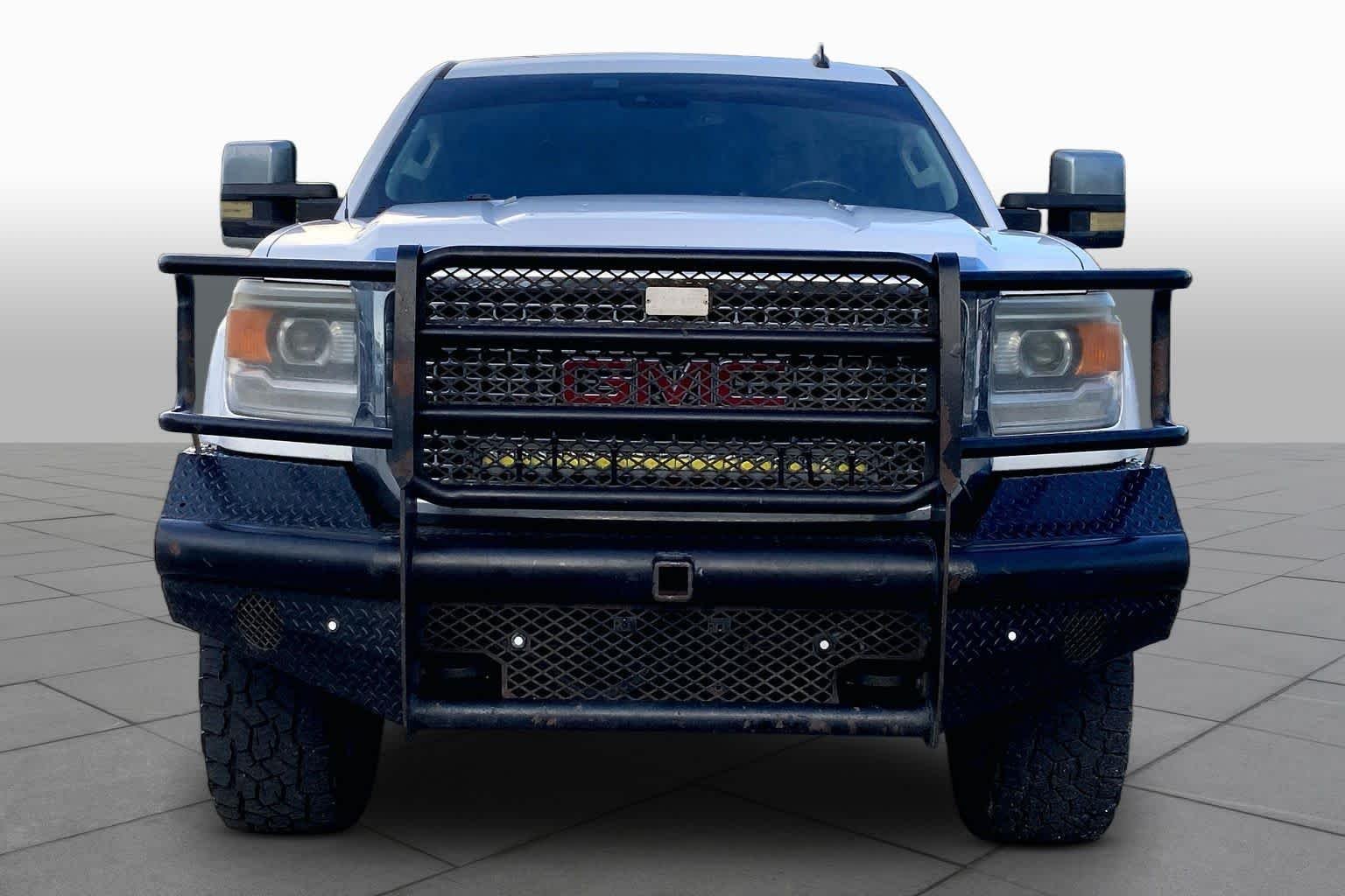 Used 2015 Summit White GMC Denali image 3