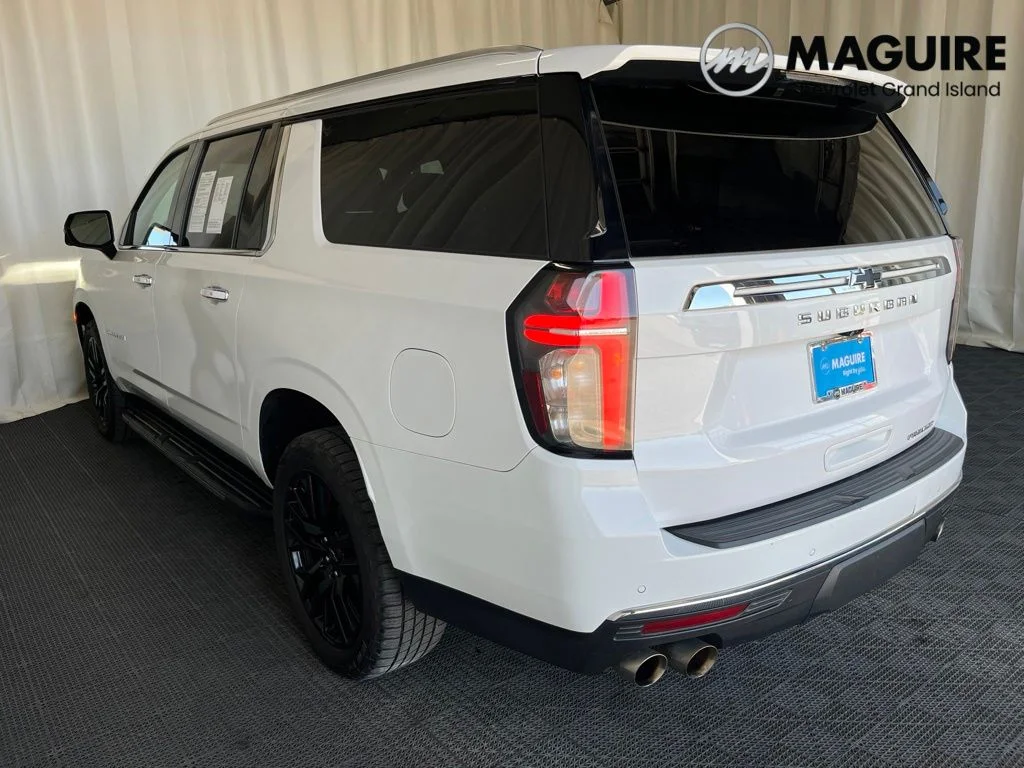 Used 2021 Summit White Chevrolet Premier image 27