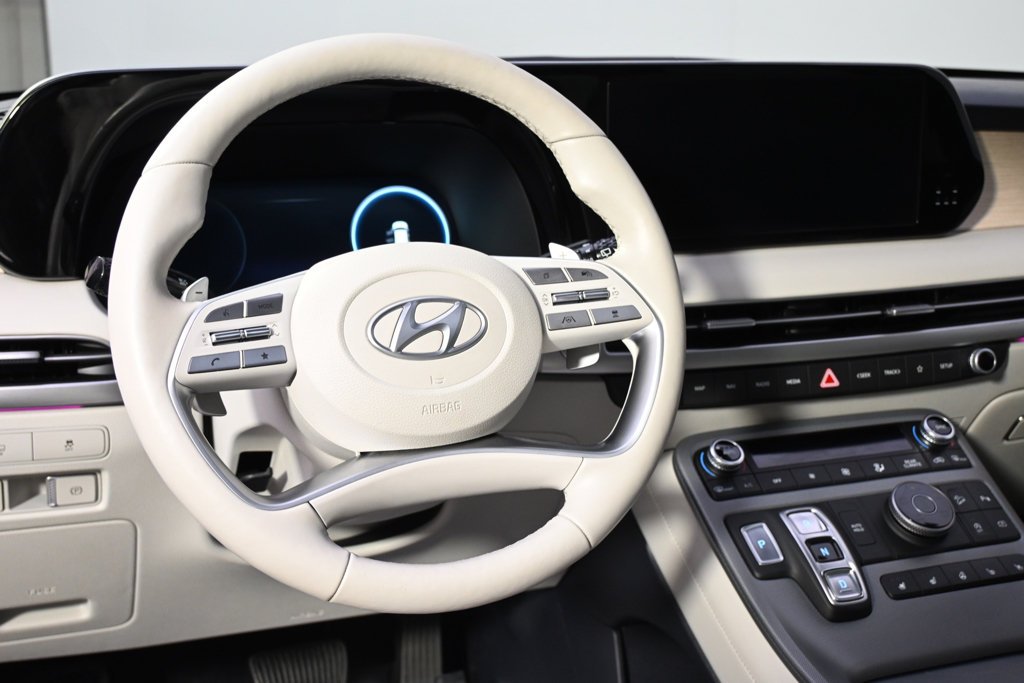 Certified Used 2024 Graphite Hyundai Limited image 10