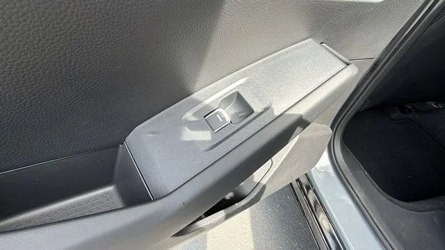 2024 Honda Accord Hybrid EX-L - Photo 15