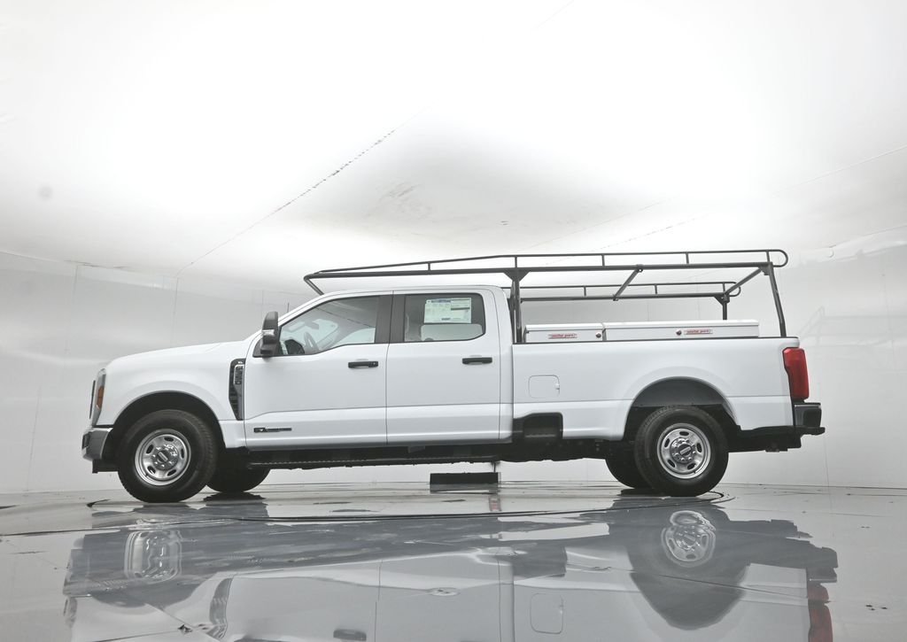 2026 Ford F-350 Super Duty XL - Photo 6
