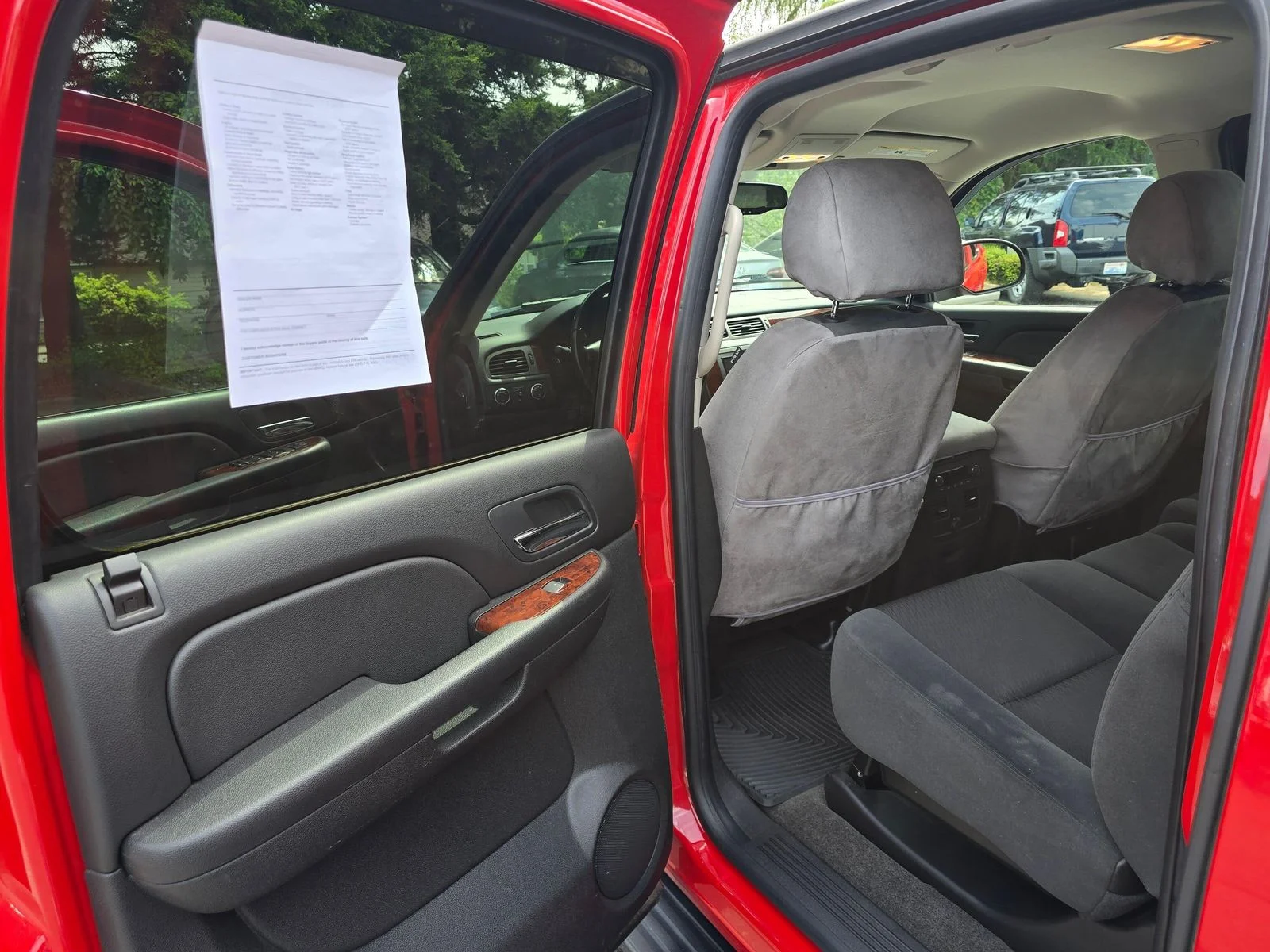 Used 2009 Victory Red Chevrolet LT image 10