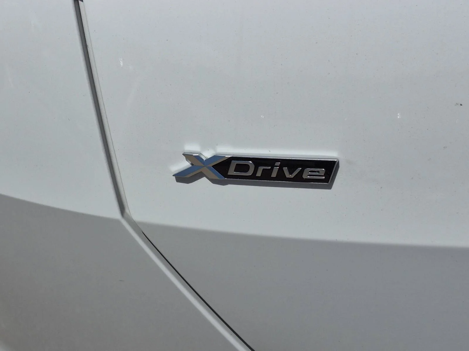 New 2026 Alpine White BMW 30 xDrive image 11