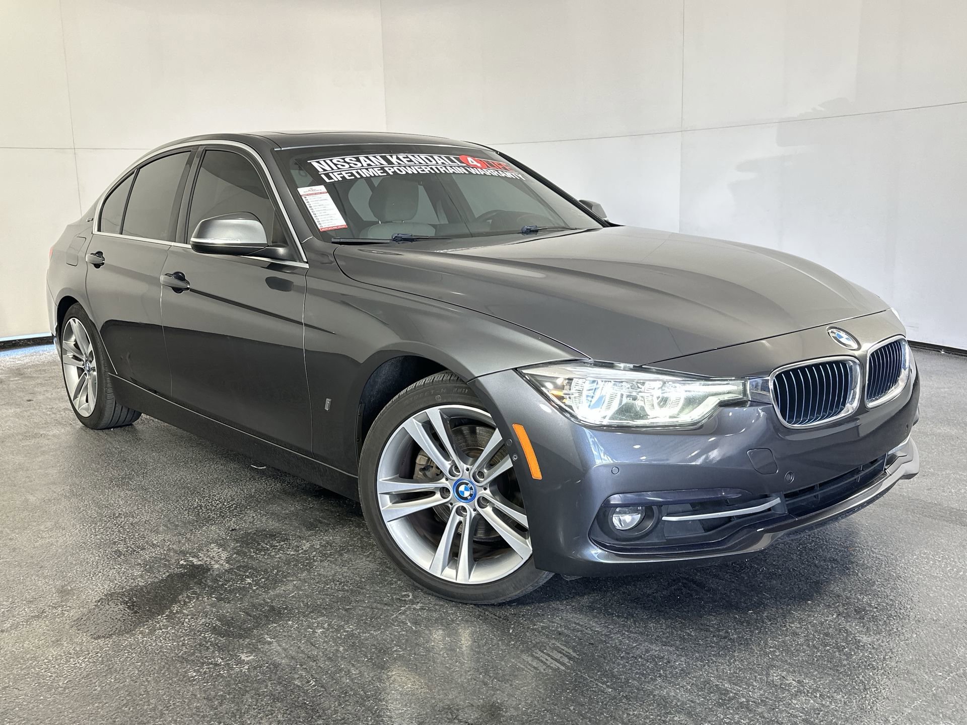 2018 BMW 3 Series 330e
