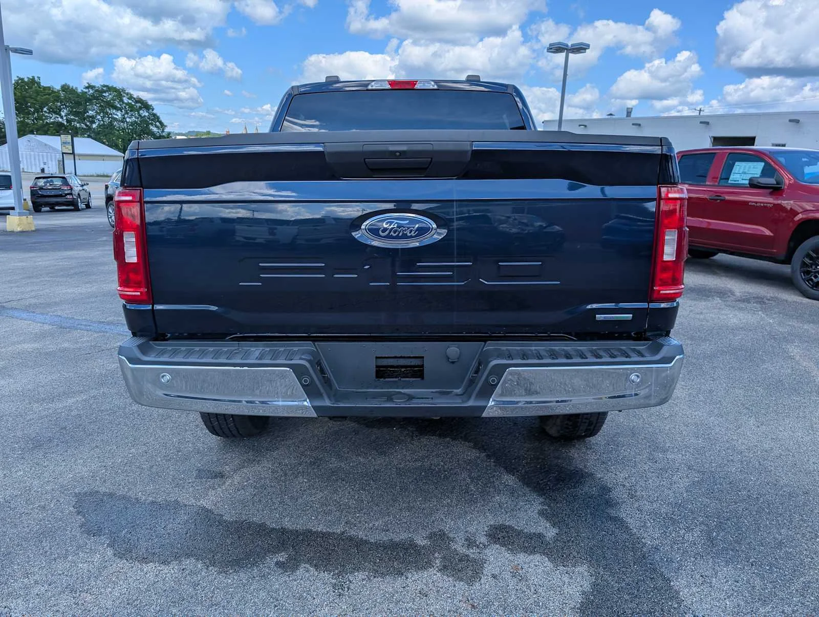 Certified Used 2023 Antimatter Blue Ford XLT image 9