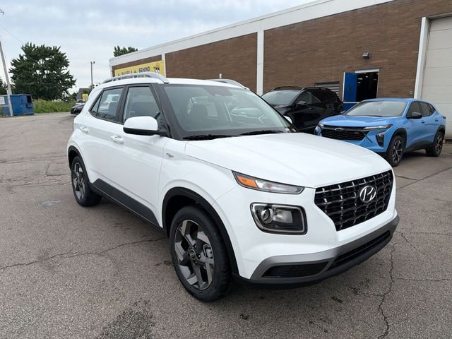New 2026 White Hyundai SEL image 38