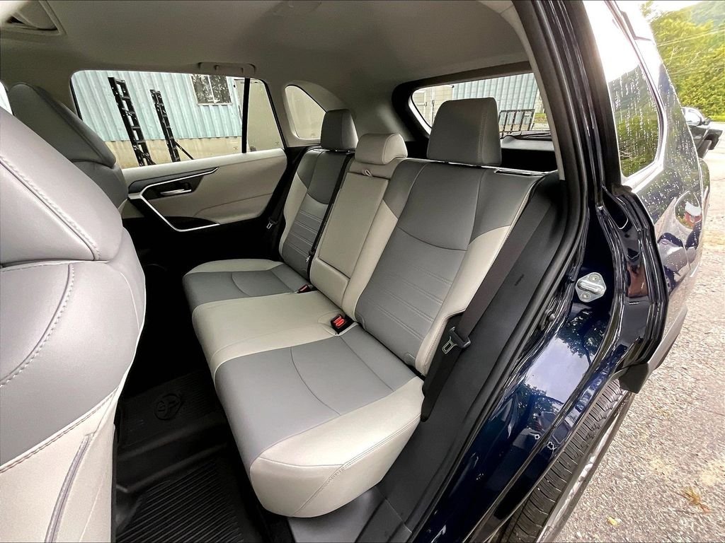 Used 2025 Blueprint Toyota XLE Premium image 15