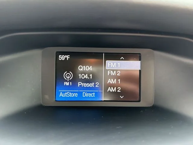 Used 2016 Silver Ford SE image 18