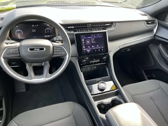 Used 2025 Gray Jeep Laredo X image 13