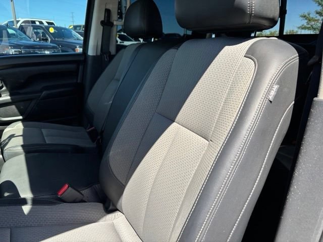 2017 Nissan Titan S - Photo 12