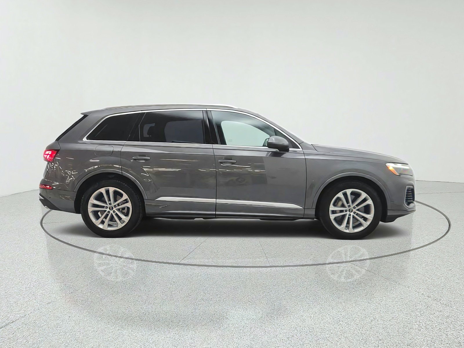 Used 2025 Samurai Gray Metallic Audi Premium Plus image 4